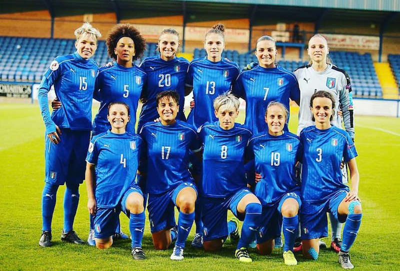 LINARI-EIRE-ITALIA Elena Linari nel muro azzurro. l'Italia supera per 3-0 l'Irlanda del Nord