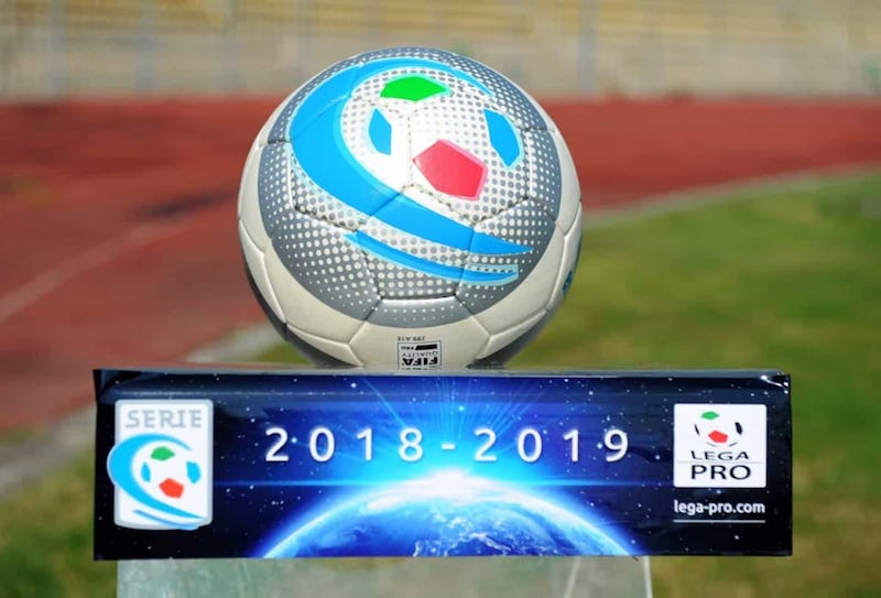 serie-c-playoff-2018-2019-pallone Serie C: Jacopo Silva e Michael Girasole accedono alle Final Four 